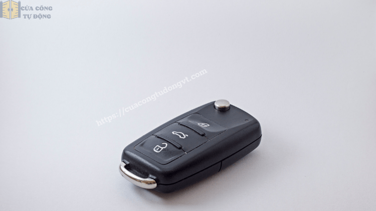Làm thêm remote ô tô tận nơi tại Long Khánh 0963 420 024